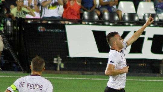 Bari, 3 giornate a Nadarevic