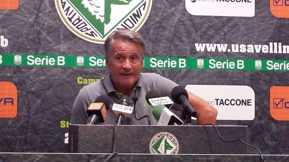 Tesser: "L'espulsione ci ha spaventati. Il futuro? Non ci penso. Dovevo salvare l'Avellino e ci sono riuscito..."