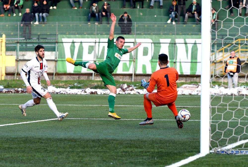 Avellino, ripresa la preparazione: differenziato per De Vena, a riposo Da Dalt