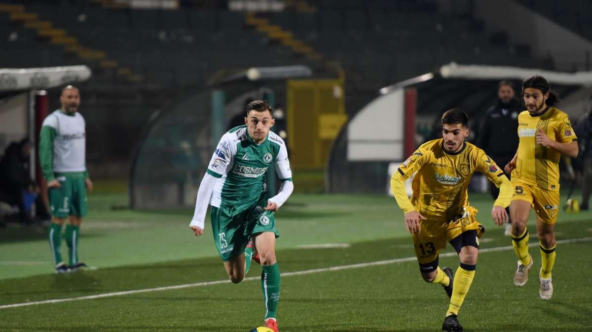 Avellino-Palermo 1-2, le pagelle: male Plescia e Micovschi, Kanoute anima in pena