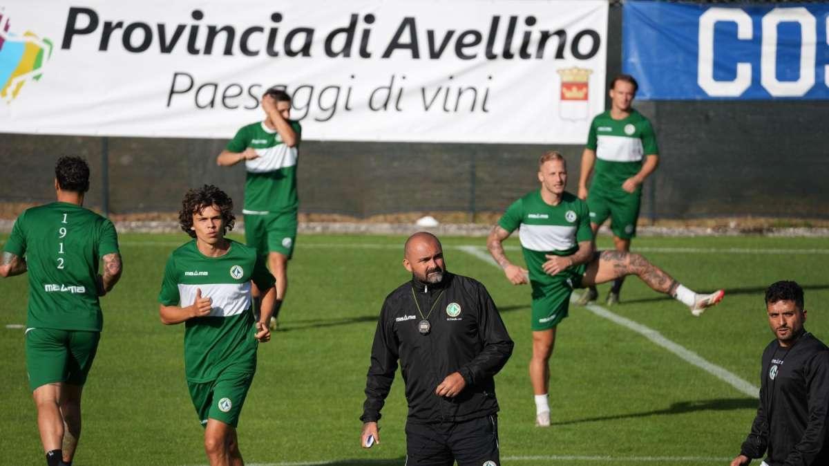 Biancolino studia l'equilibrio del nuovo Avellino 