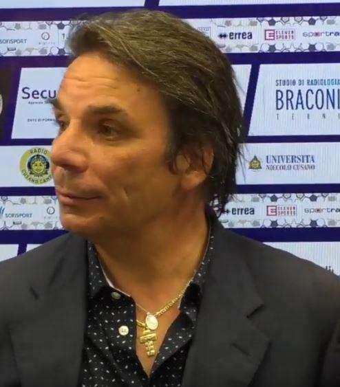 Capuano idolo dei social: "Espugnata Terni con un tiro in porta... e che look"
