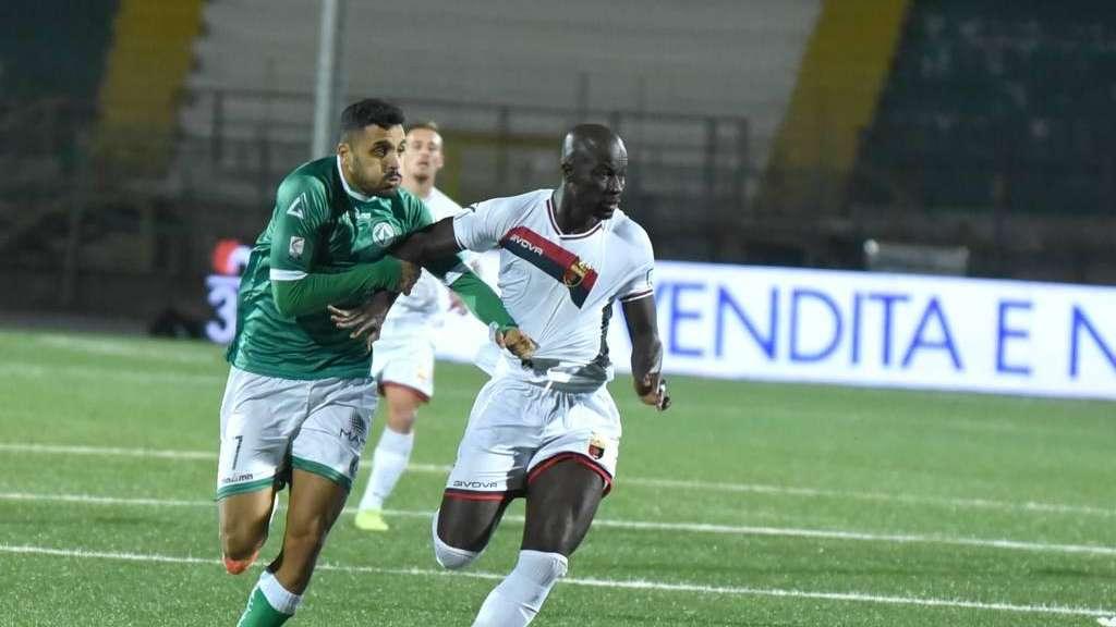GdS: "Scatto bruciante dell'Avellino, liquidato il Monopoli". "7" in pagella per Bernardotto