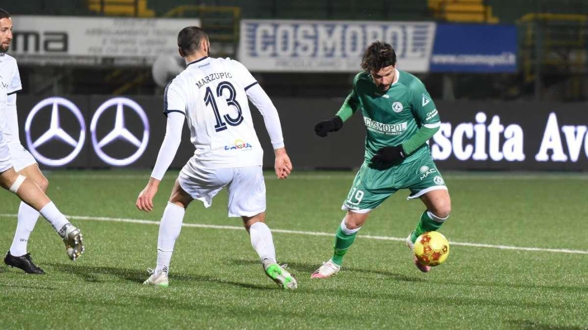 Avellino non fermarti, batti la Viterbese e accorcia sul Bari. Presentazione e probabile formazione