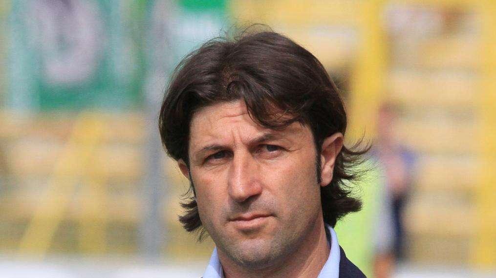 Rastelli alla vigilia: "La squadra ha tanta voglia di riscatto, ce la giochiamo contro tutti"