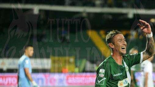 Novara - Avellino, i convocati: grande abbondanza per il tecnico Walter Novellino