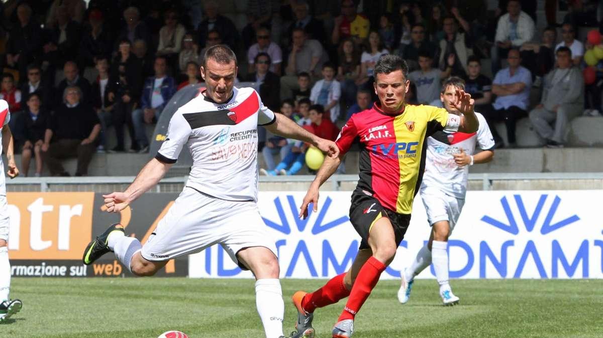 Marcatori: Evacuo allunga al comando, insegue Castaldo