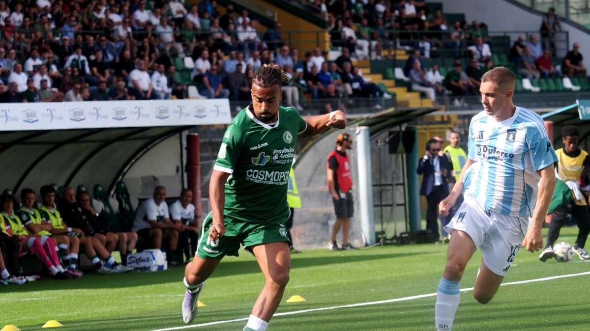 Catanzaro amaro per l'Avellino: Cissè gela i lupi al Ceravolo (1-0), traversa di Biasci