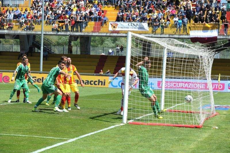 Eusepi a Contatto Sport: "A Salerno la gara della vita. Bisogna sbranarli"