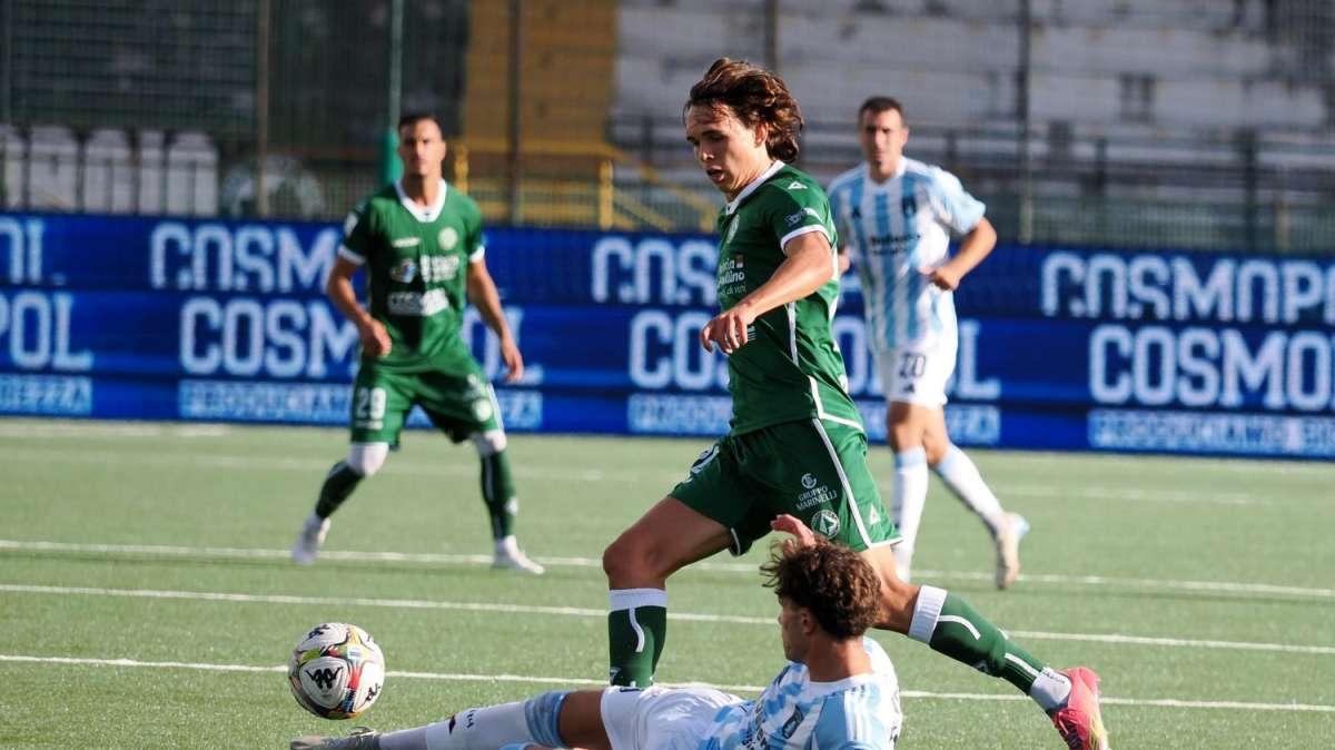 Avellino da impazzire: steso il Bari (2-0), lupi in zona playoff!!!