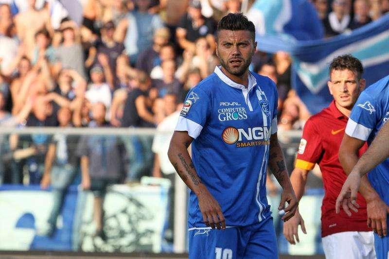 Tavano: "Decido io il mio futuro. Ringrazio l'Avellino"
