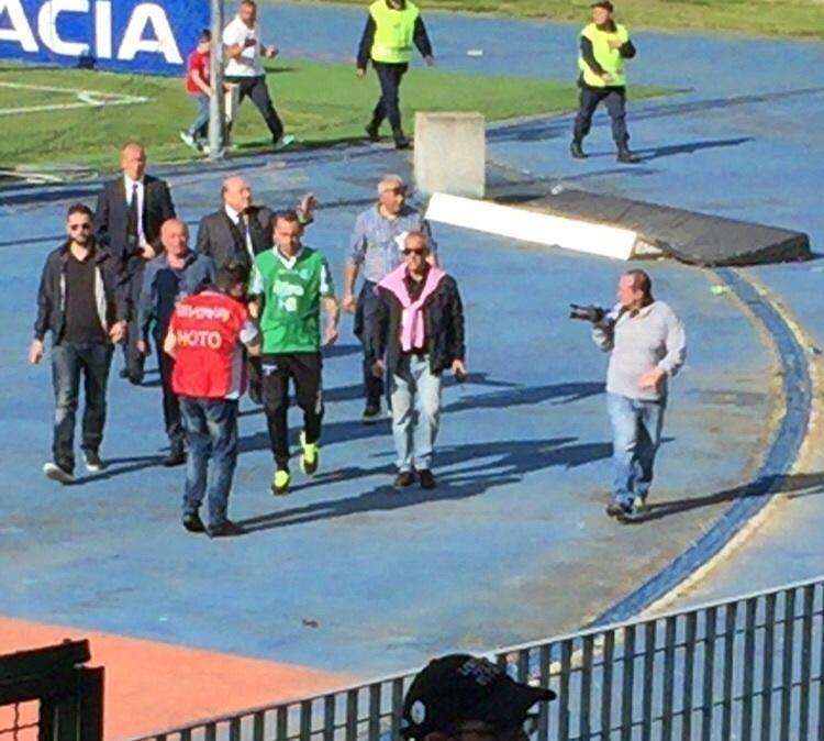 Castaldo di nuovo sotto la Curva Sud, "polemica" già rientrata