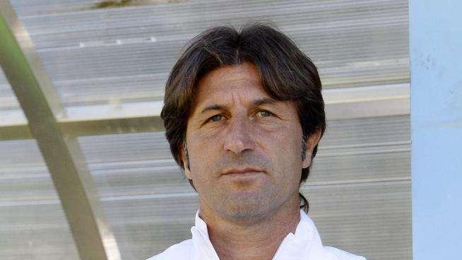 UFFICIALE - Il Cagliari esonera Rastelli