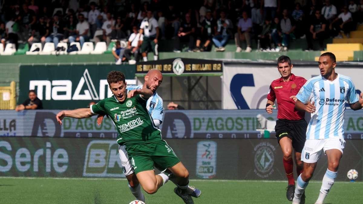 Biasci: "L'Avellino mi ha voluto fortemente, Biancolino mi dà tanti consigli..."