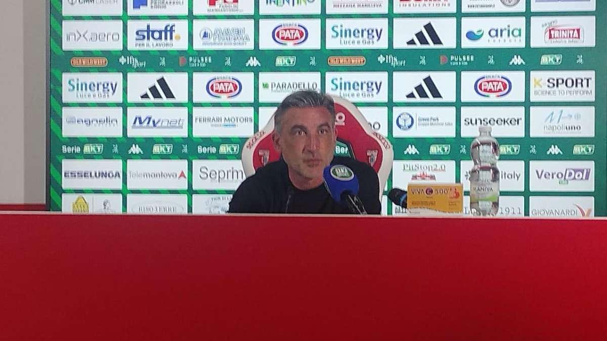Mantova, Modesto in conferenza: "Il gol ci ha tagliato le gambe, ma non deve succedere"