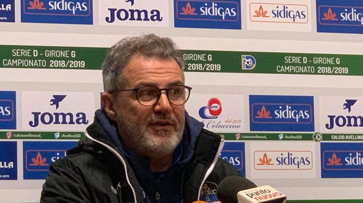 Di Napoli (All.Latina): "C'è rammarico per non aver chiuso la partita. Campionato? Nulla è precluso"