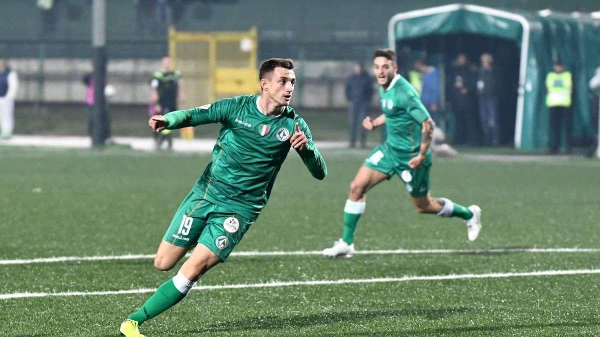 Avellino, ci sono ancora speranze di trattenere Micovschi in biancoverde