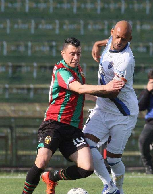 Ternana, ecco i convocati: cinque assenti per Breda, ma c'è Falletti