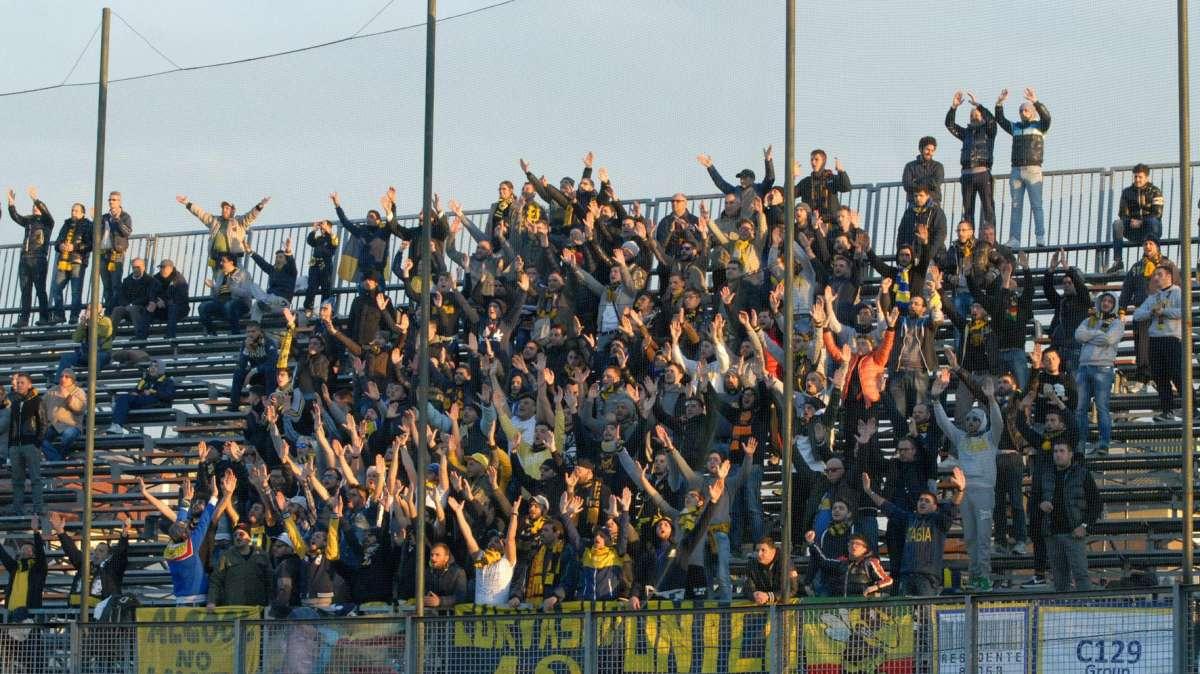Juve Stabia, i tifosi vogliono vincere contro l'Avellino
