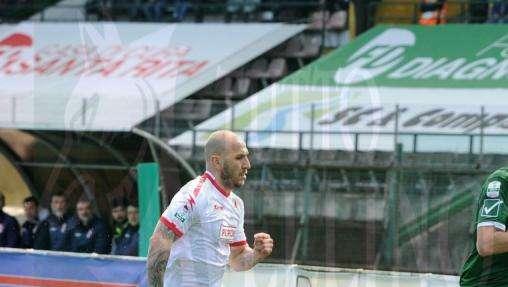 Gds - "Ci pensa Castaldo, Avellino risanato. È stop al Perugia"