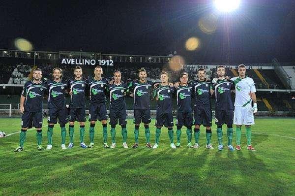 Le probabili formazioni di Avellino-Novara: dubbio in mediana, in attacco c'è Galabinov
