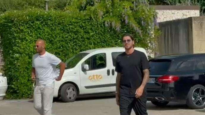 FOTO - Patierno è ad Avellino per la firma sul contratto