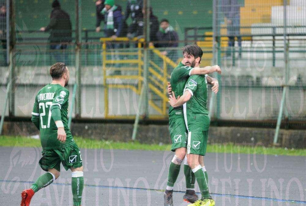 Avellino, 21 convocati per l'Entella: emergenza in difesa