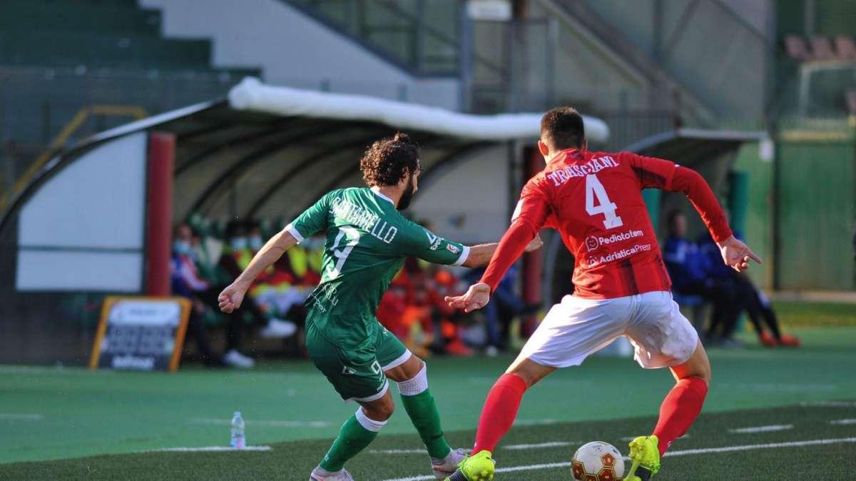 FOTOGALLERY - Gli scatti di Avellino-Teramo 0-0
