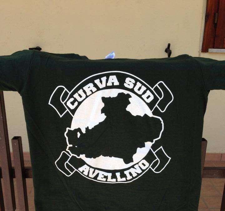 La Curva Sud ha la sua nuova "divisa"
