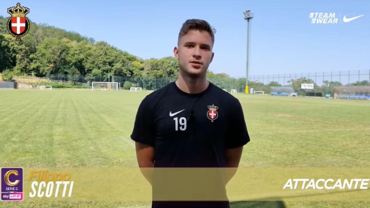 Scotti si presenta al Savoia: "Sono un attaccante rapido e versatile, bravo nella finalizzazione"