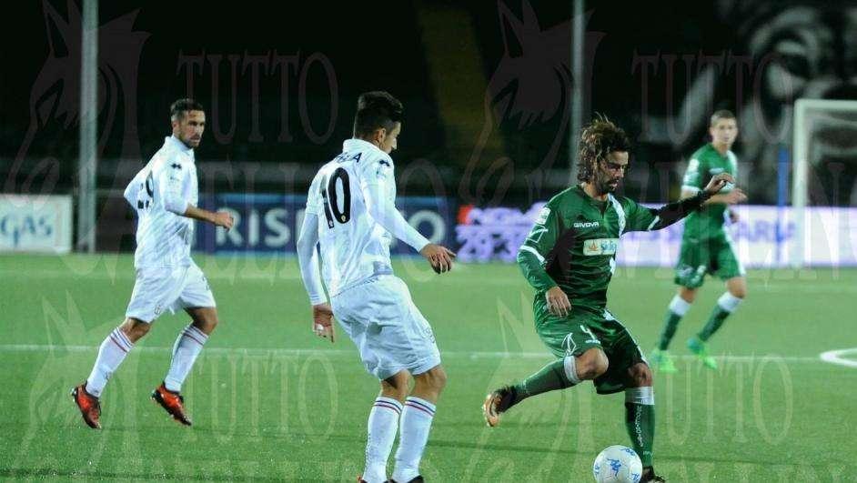 Perugia-Avellino, vietato sbagliare: al "Renato Curi" passa il riscatto dei lupi. Presentazione gara e probabili formazioni