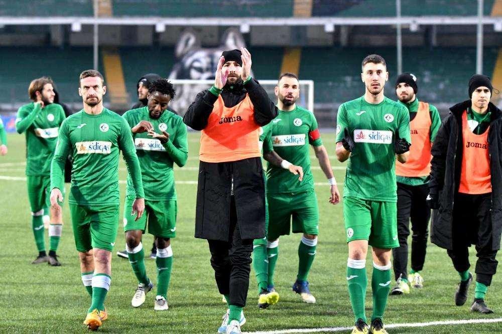 Cassino-Avellino 2-1, le pagelle: sufficienza per pochi. Bucaro: il 4-3-3 non convince, Graziani aveva fatto meglio