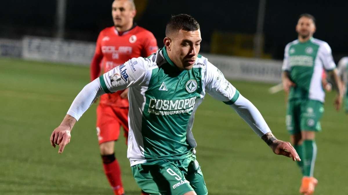 Le impressioni all'intervallo: Avellino propositivo, buona prova di Maisto