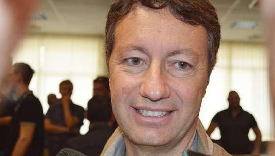 Verso Latina, De Cesare incontra la squadra prima della partenza