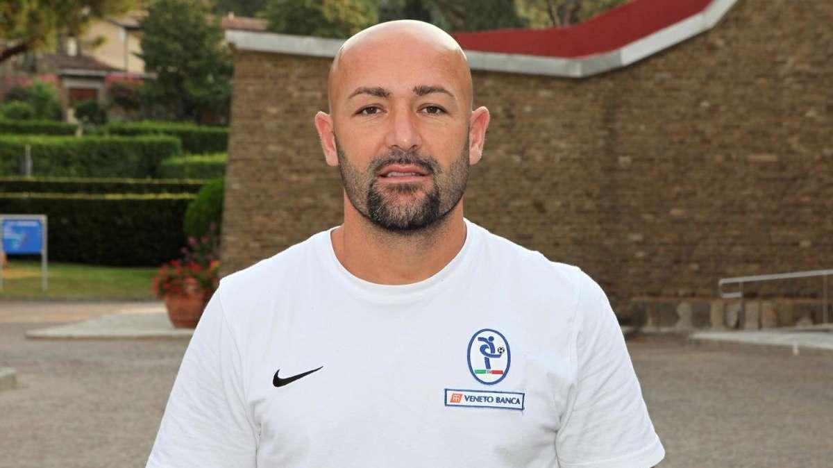 Frosinone in lutto: è morto Antonioli, ex capitano giallazzurro. Aveva solo 48 anni