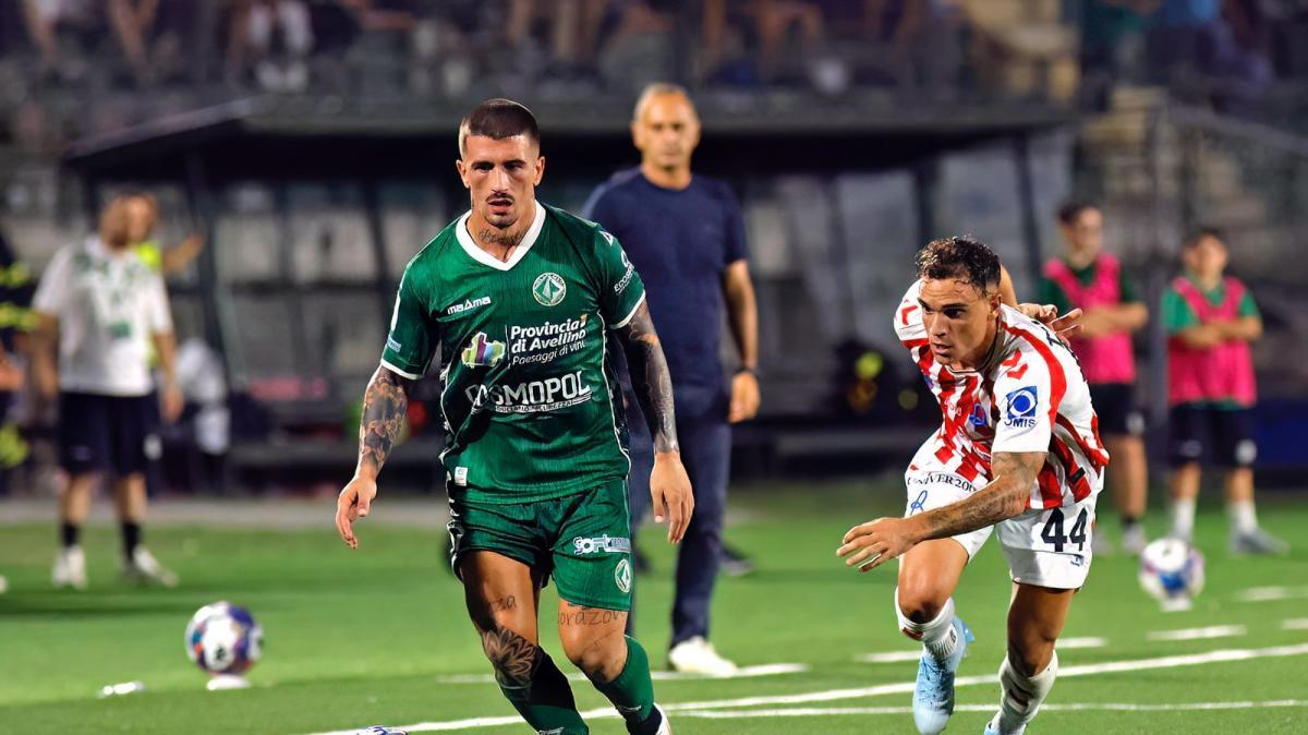 GdS - L'Avellino di Nesta corre, Vicenza travolto. Tutti promossi, super Favilli