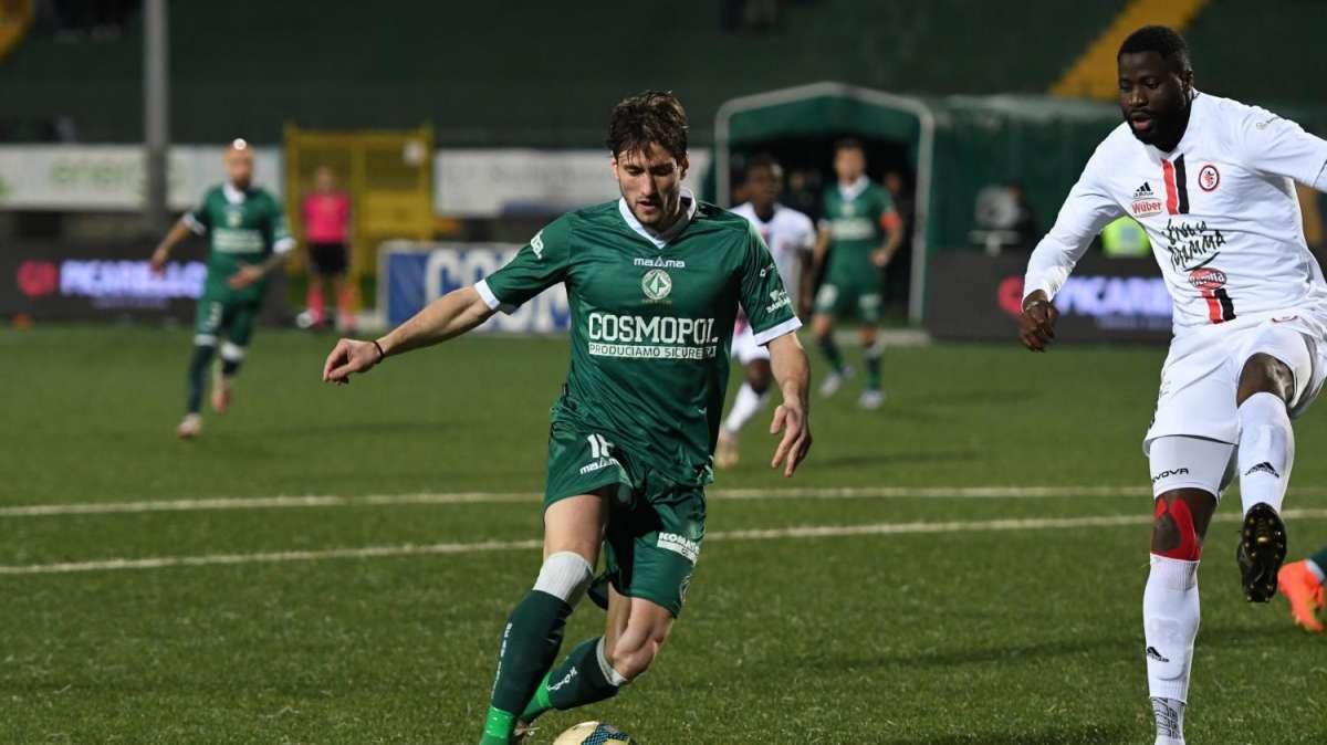 Avellino, Mazzocco ai saluti: è fatta per il prestito al Latina