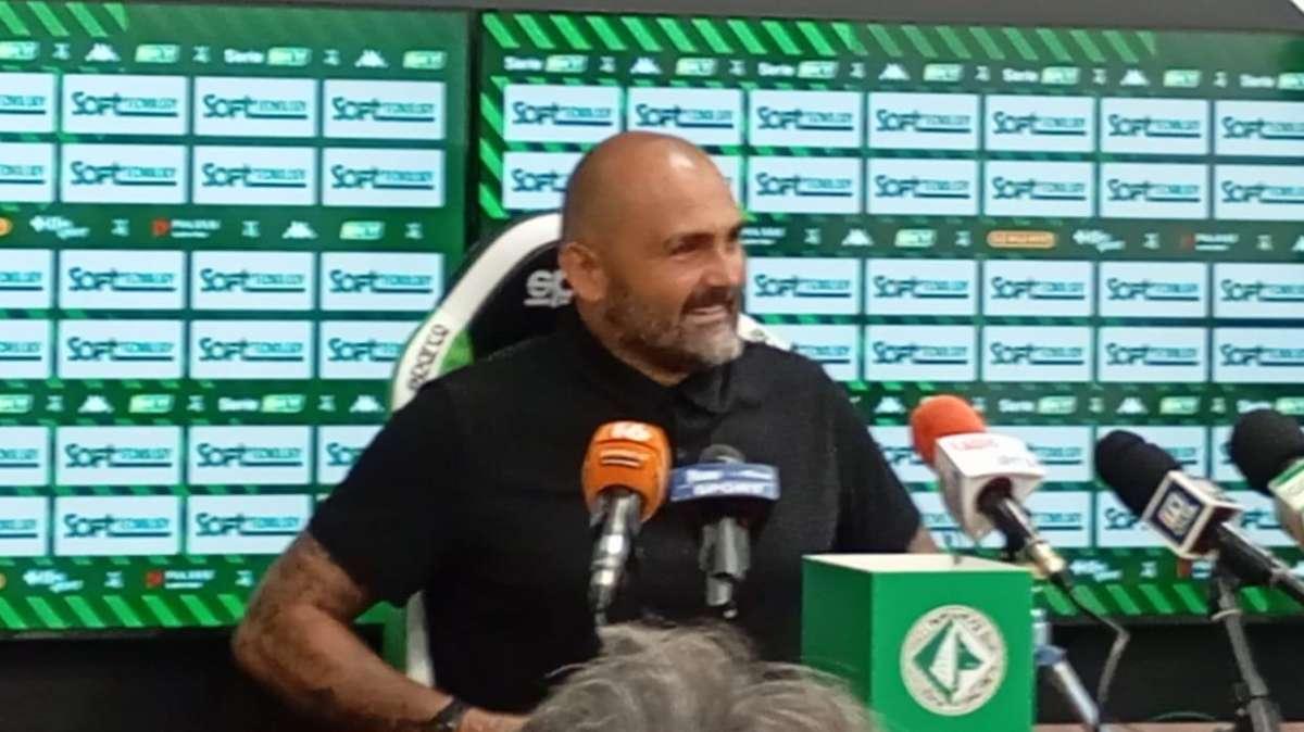Biancolino: "Faccio i complimenti ai ragazzi, serata perfetta. Con questo atteggiamento e umiltà possiamo essere pericolosi". Sulle scelte...