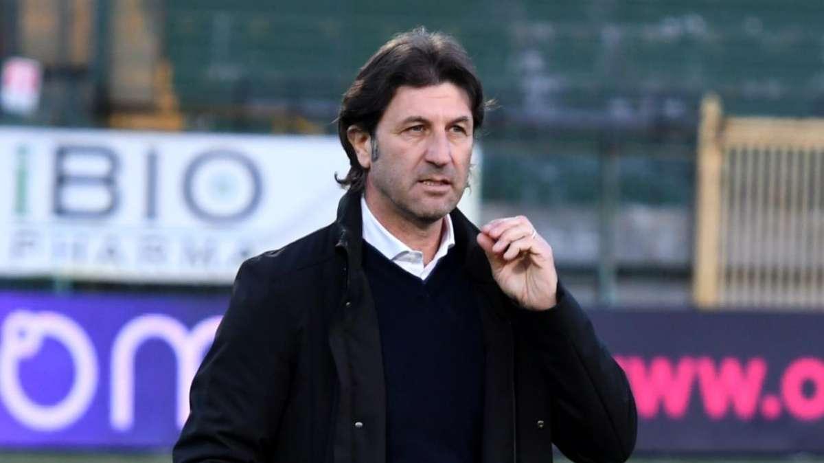 Rastelli: "Dimissioni? Non c'ho mai pensato, resto l'allenatore dell'Avellino fin quando la proprietà lo riterrà. Io ci metto sempre la faccia"