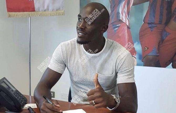 UFFICIALE - Mokulu firma con la Cremonese