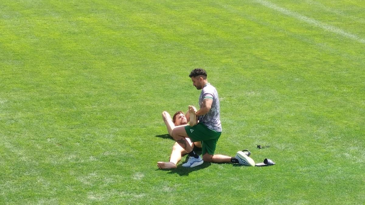 Simic affaticato: massaggi per il difensore a fine seduta