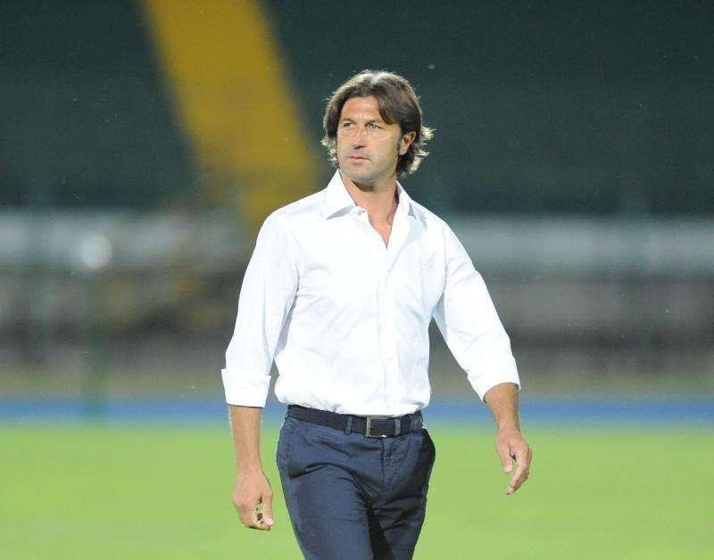 Rastelli sbanda col suo Cagliari, esonero vicino 