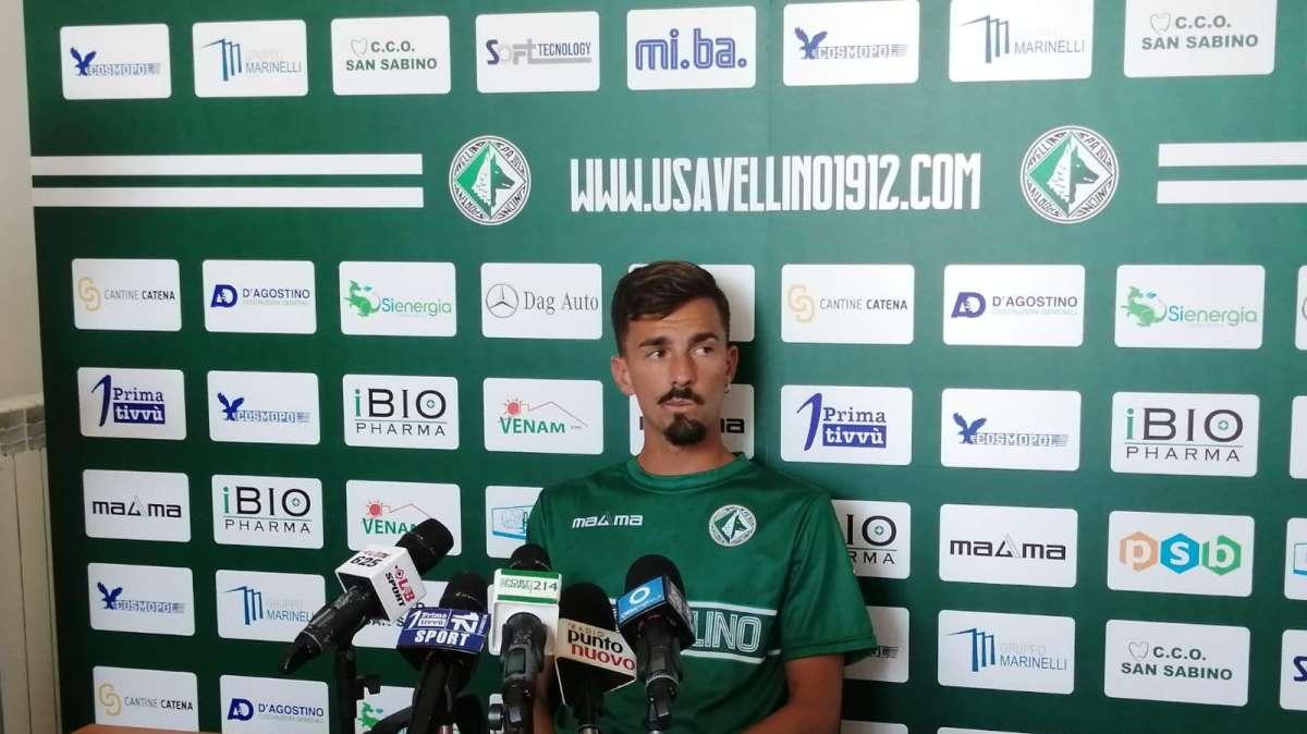 Franco si presenta: "Quando giochi nell'Avellino non puoi avere obiettivi minimi. Mi hanno chiesto appartenenza"