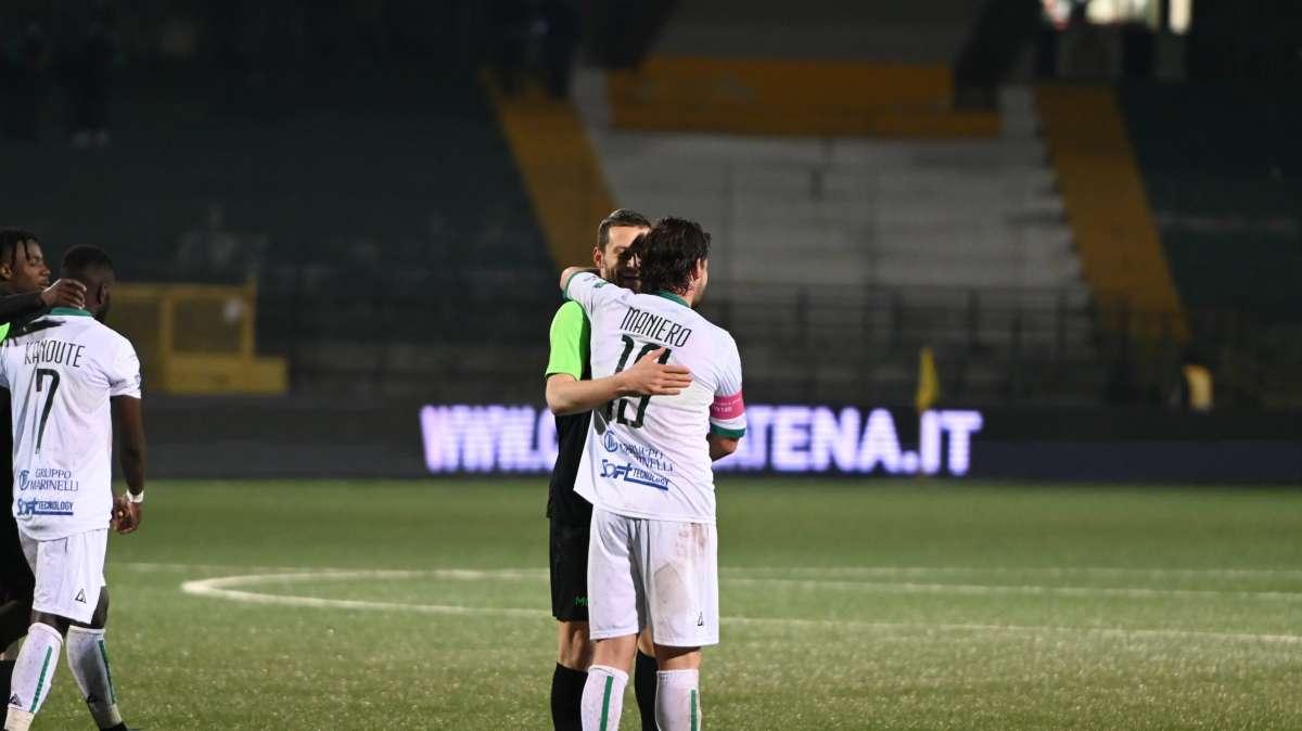 VIDEO - La sintesi di Avellino-Monopoli 2-2