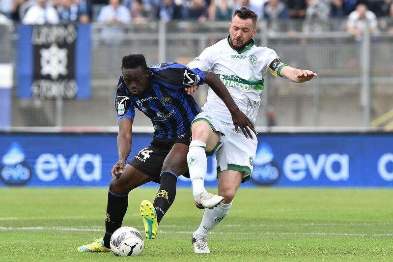 Avellino, da domani pomeriggio si pensa al Foggia: Novellino riabbraccia Radu, in dubbio D'Angelo
