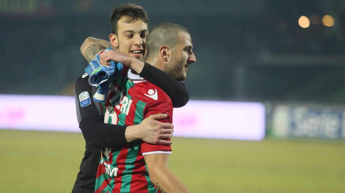 Da Zero a Dieci - Ternana-Avellino: il dominio numerico non basta, Brignoli salva la Ternana
