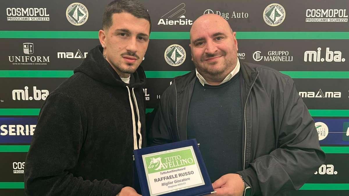 VIDEO - Russo premiato con il TuttoAvellino Award 2022/23: "Grazie a tutti"