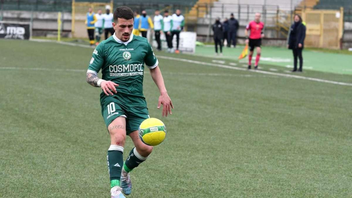 GdS - "Un sorpasso con il cuore. Ora l’Avellino è in vetta". Russo e D'Ausilio da 7 
