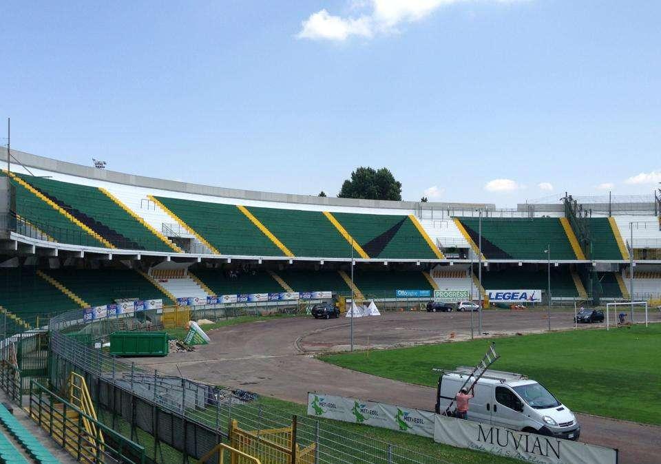 Restyling Partenio, lavoro notturno nel weekend per la pista di atletica