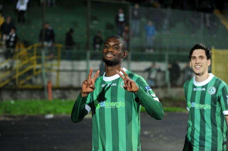 Avellino, infermeria affollata: esami strumentali per Belloni